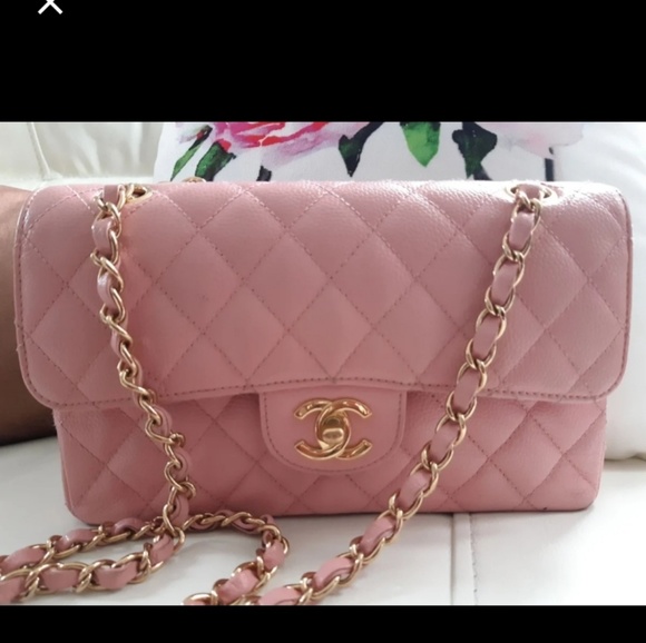 chanel pink quilted handbag